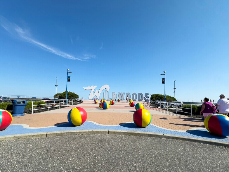 More Photos Of 5100 Atlantic Ave, Wildwood Hotel For Sale