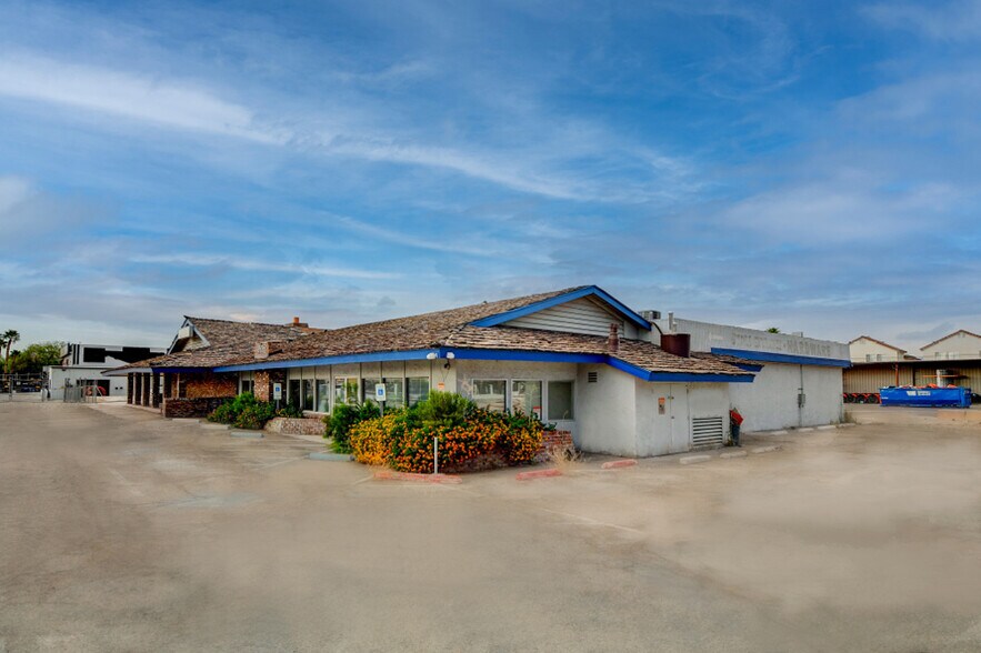 More Photos Of 3535 N Rancho Dr, Las Vegas Freestanding For Sale