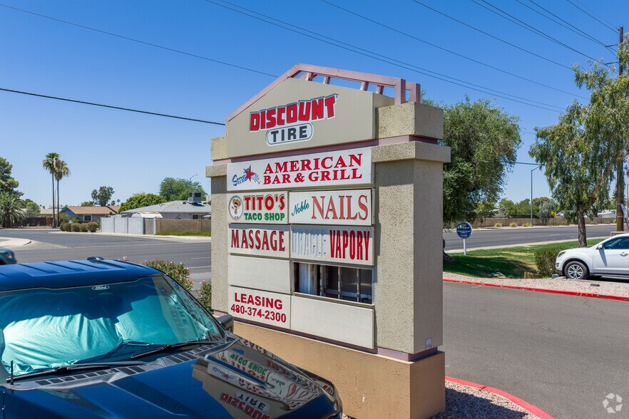 More Photos Of 2650-2702 E University Dr, Mesa Storefront For Lease