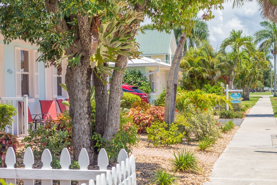 More Photos Of Downtown, Punta Gorda Apartments For Sale