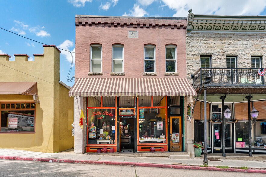 More Photos Of 87 Spring St, Eureka Springs Storefront Retail Residential For Sale