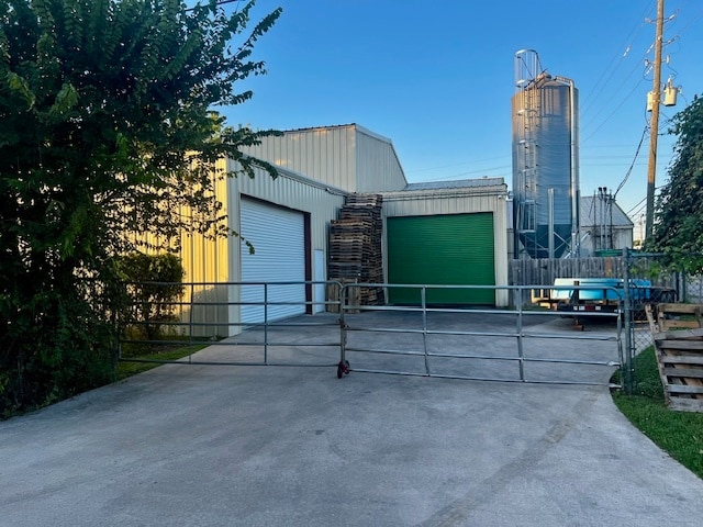 More Photos Of 507 Commerce St, Magnolia General Retail For Sale