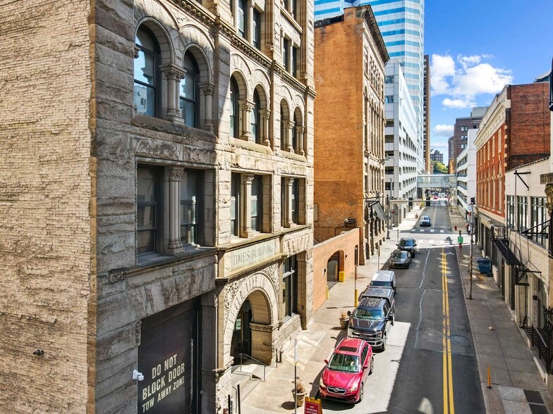More Photos Of 336 Fourth Ave, Pittsburgh Office For Lease