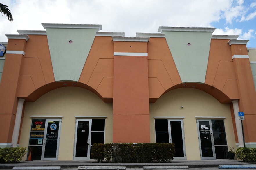 More Photos Of 9851 NW 58th St, Miami Flex For Sale