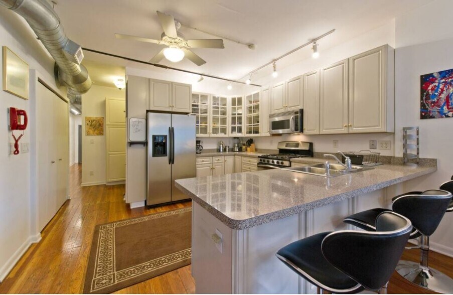 More Photos Of 639 Main St, Cincinnati Apartments For Sale