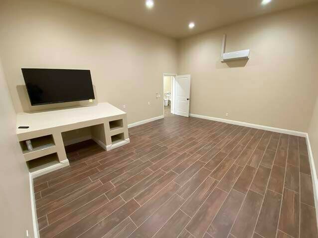 More Photos Of 709 Workman St, Bakersfield Warehouse For Lease