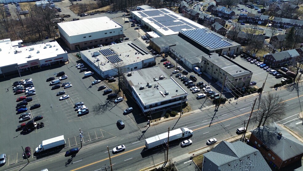Primary Photo Of 1203 W St Georges Ave, Linden Office For Lease