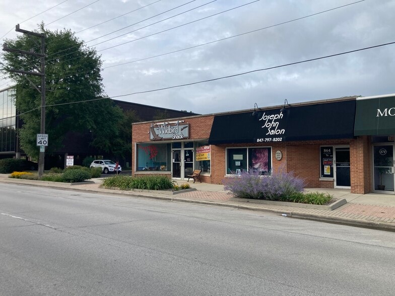 More Photos Of , Mount Prospect Unknown For Sale