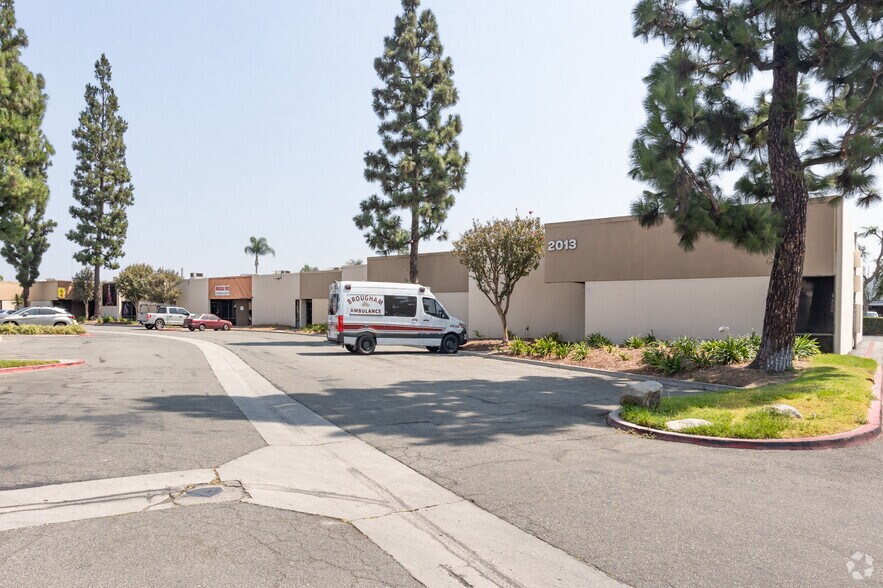 More Photos Of 2021 W Commonwealth Ave, Fullerton Unknown For Lease