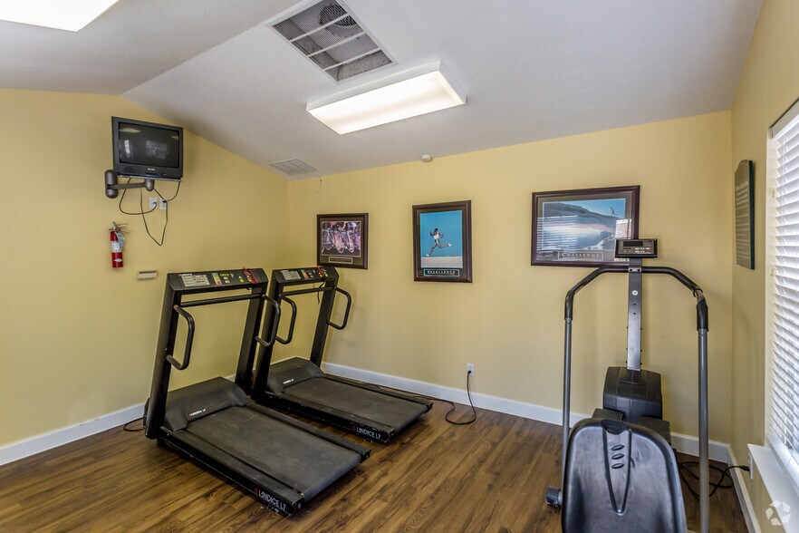 More Photos Of 141 Market St, Monticello Apartments For Sale