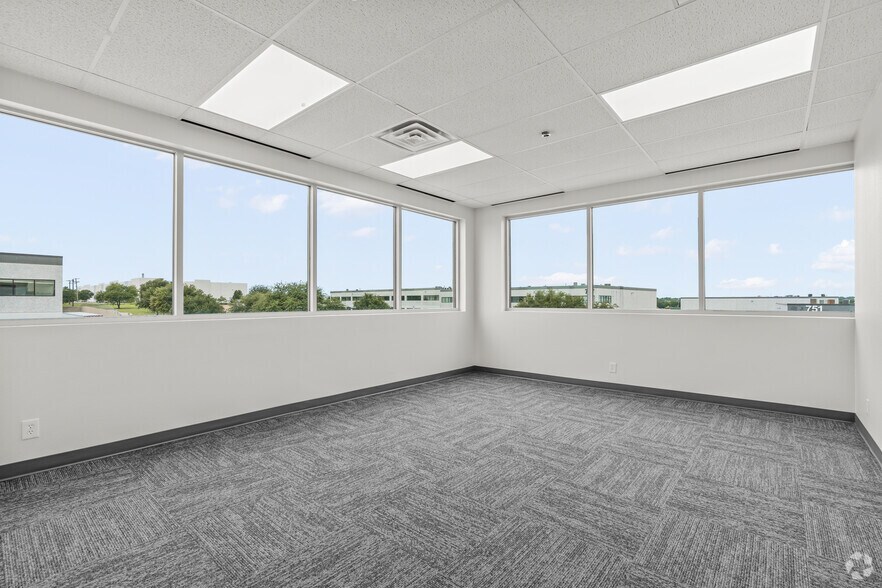 More Photos Of 754 Port America Pl, Grapevine Unknown For Lease