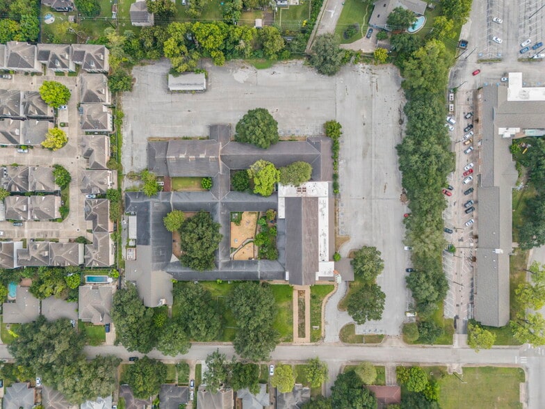 More Photos Of 3511 Linkwood Dr, Houston Religious Facility For Sale