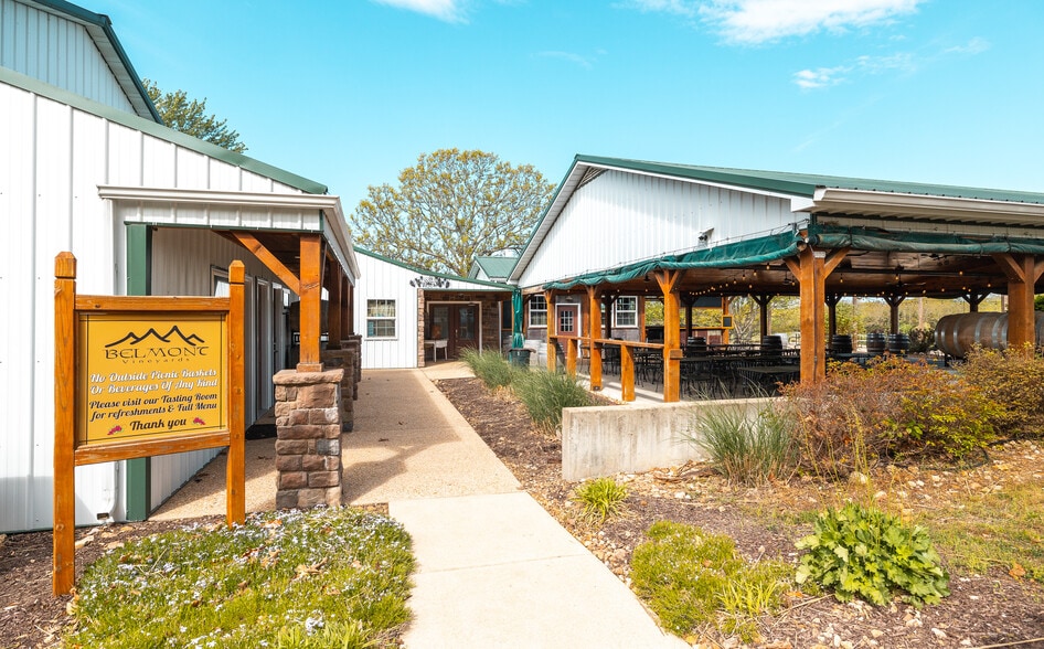 More Photos Of 5870 Old 66, Leasburg Winery Vineyard For Sale