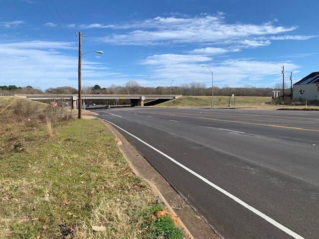 More Photos Of 155 N State Highway 155, Palestine Land For Sale