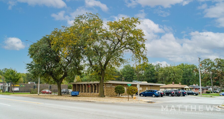 More Photos Of 3451 W 159th St, Markham Storefront Retail Office For Sale