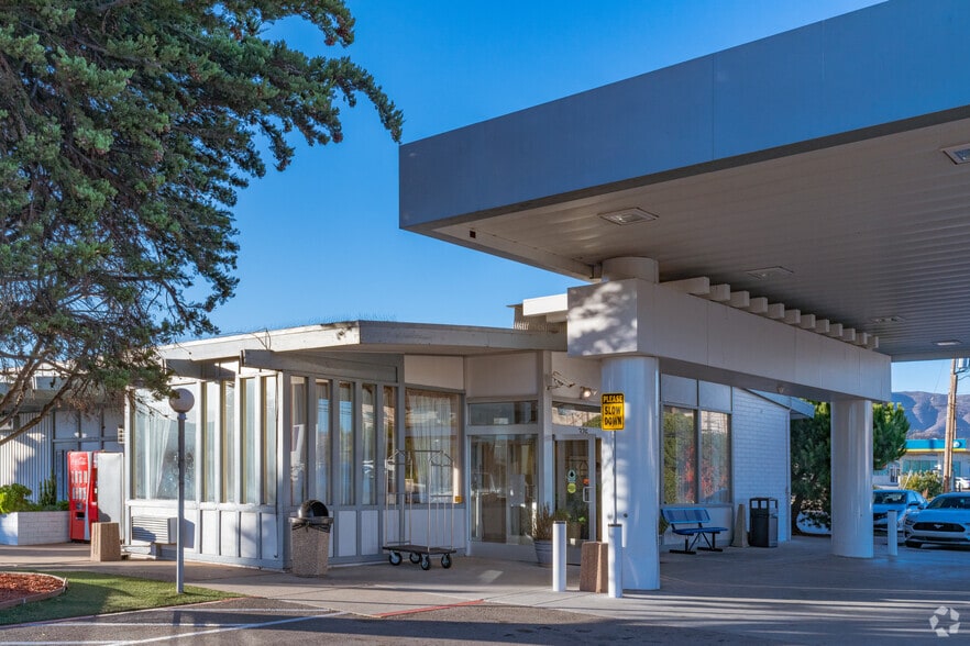 More Photos Of 326 S Airport Blvd, South San Francisco Hotel For Sale