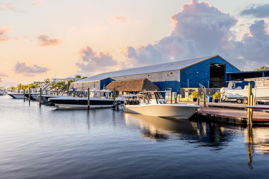 More Photos Of 90400 Overseas Hwy, Tavernier Marina For Sale