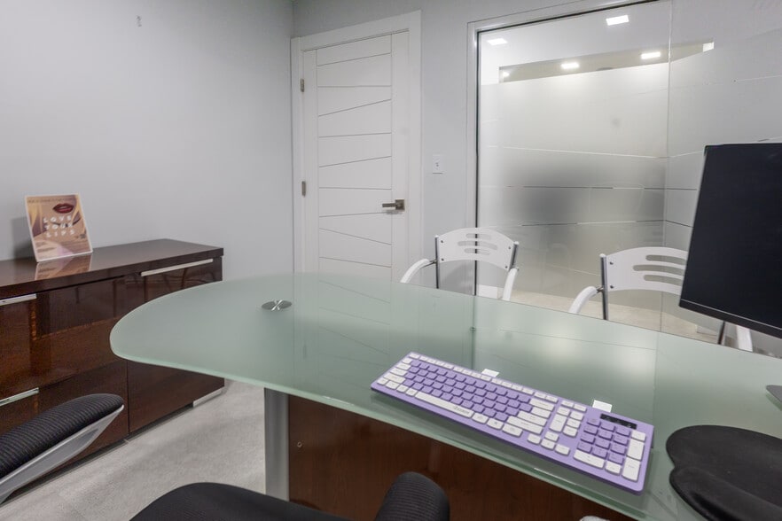More Photos Of 9851 NW 58th St, Miami Flex For Sale