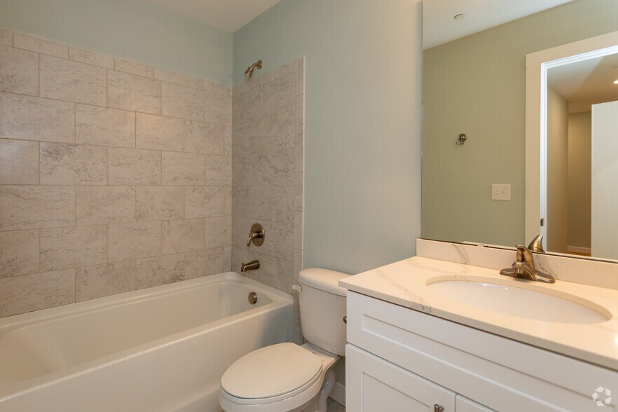 More Photos Of 116 E Main St, Haw River Apartments For Lease