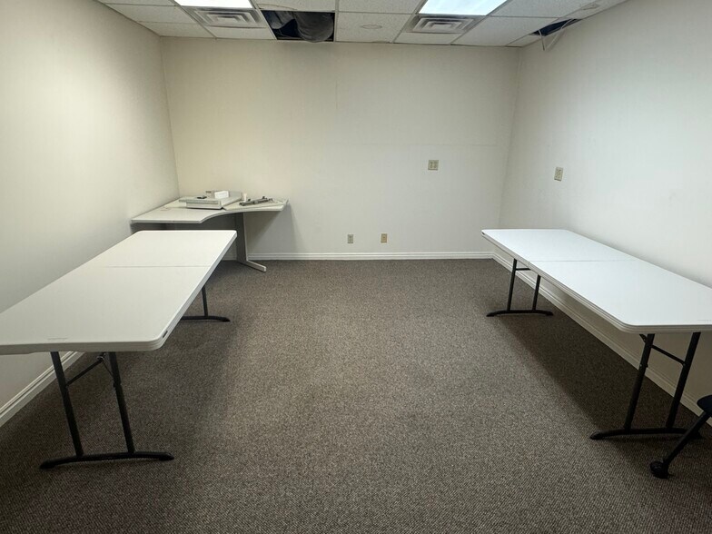 More Photos Of 2046 E Murray Holladay Rd, Salt Lake City Medical For Lease
