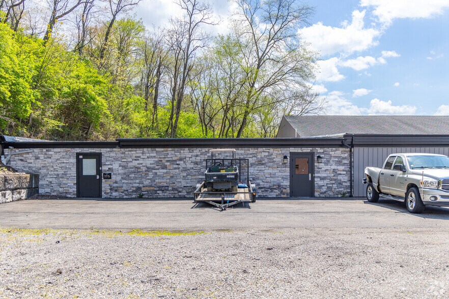 More Photos Of 775 Clairton Blvd, Pittsburgh Freestanding For Sale