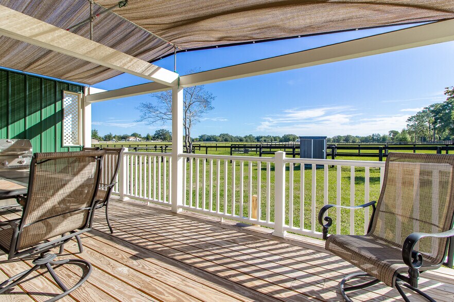 More Photos Of 20221 SW 5th Pl, Dunnellon Specialty For Sale