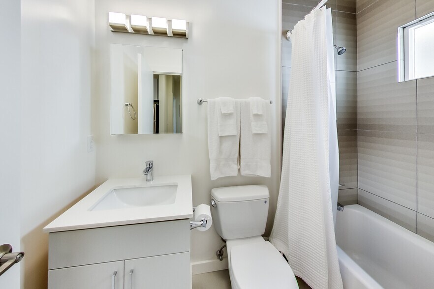 More Photos Of 512-520 Grant Ave, San Francisco Apartments For Sale