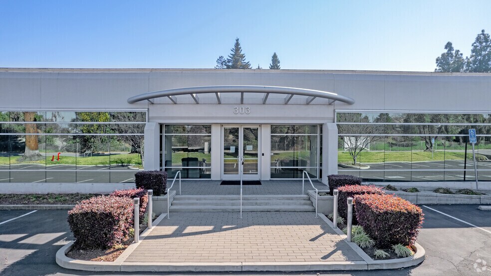 More Photos Of 303 Ravendale Dr, Mountain View Research And Development For Lease
