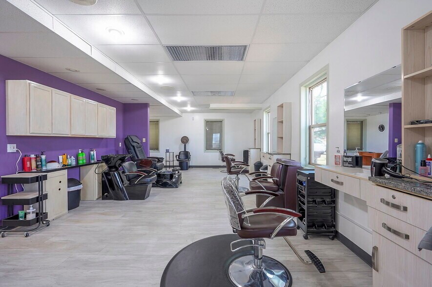 More Photos Of 425 W Pine St, Raymore Medical For Sale