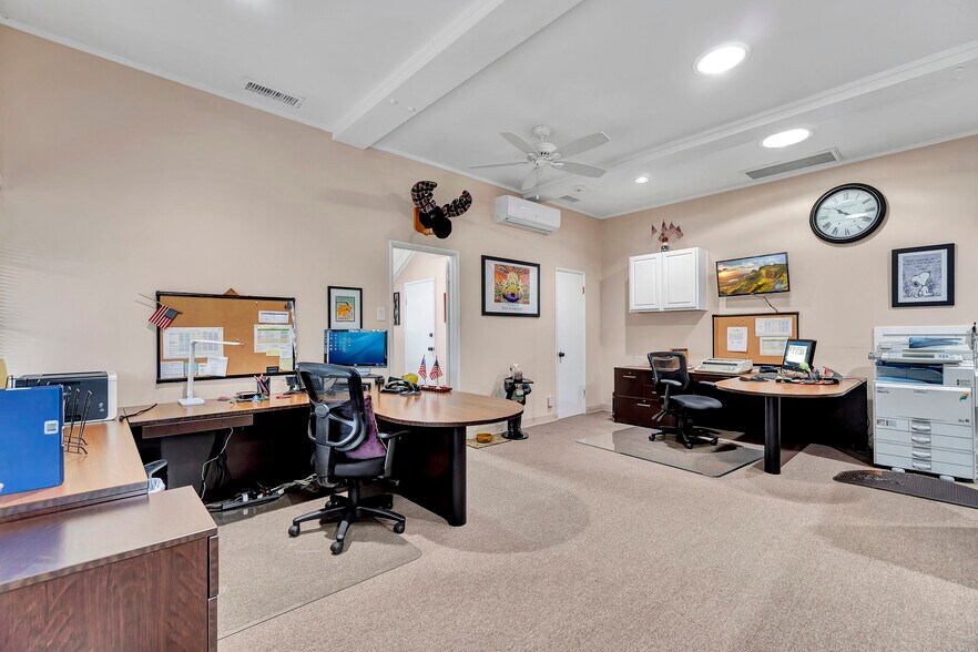 More Photos Of 209 E I St, Ontario Office Residential For Sale