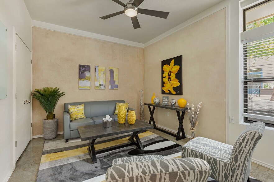 More Photos Of 3050 Eisenhauer Rd, San Antonio Apartments For Sale