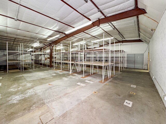 More Photos Of 100 Holiday Ln, Tonkawa Warehouse For Sale