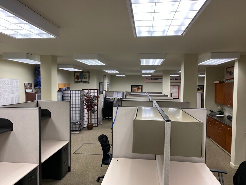 More Photos Of 9362 Teddy Ln, Lone Tree Medical For Lease