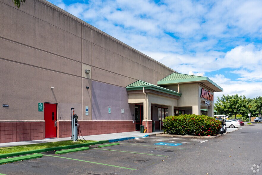 More Photos Of 4561 Salt Lake Blvd, Honolulu Freestanding For Sale