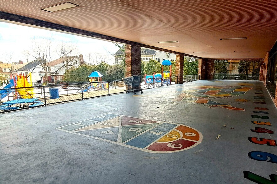 More Photos Of 115 Clinton Ave, New Rochelle Schools For Sale