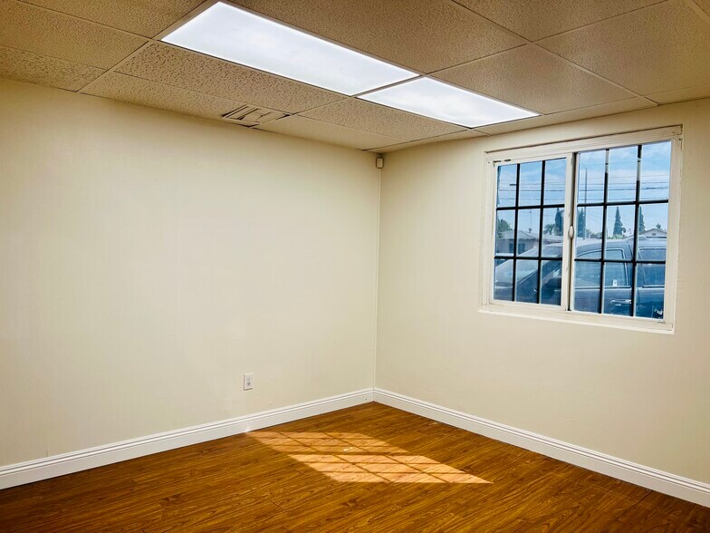 More Photos Of 1153 S Greenwood Ave, Montebello Manufacturing For Lease