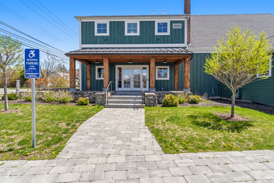 More Photos Of 13 Fort Hill Rd, Groton Storefront Retail Residential For Sale