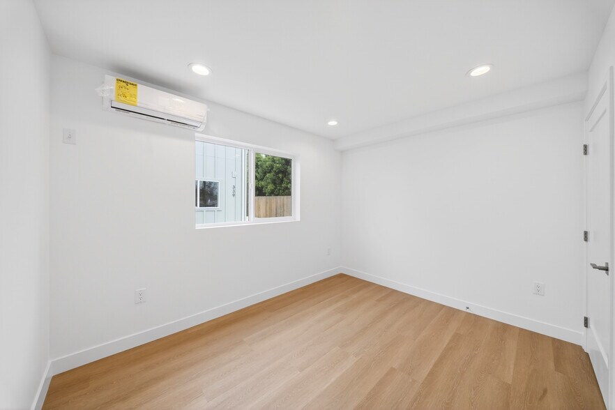 More Photos Of 337-343 N Magnolia St, Orange Apartments For Sale