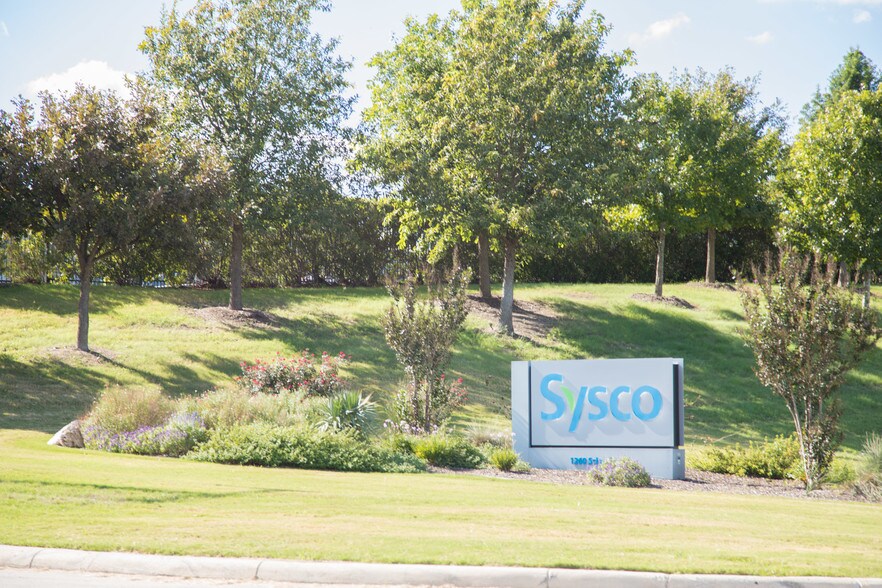 More Photos Of 25090 Interstate 35 N & Eckhardt Rd, Schertz Land For Sale