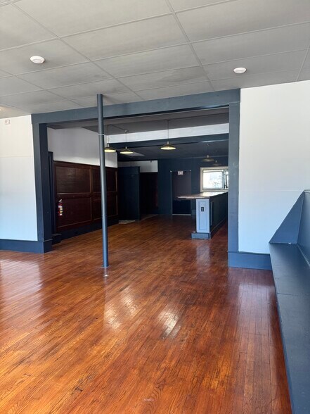 More Photos Of 26 Child St, Warren Apartments For Sale