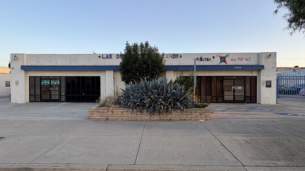 More Photos Of 9604 Valley Blvd, Rosemead Industrial For Sale