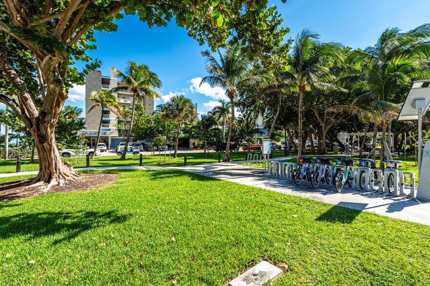 More Photos Of 2030 N Ocean Blvd, Fort Lauderdale Hotel For Sale