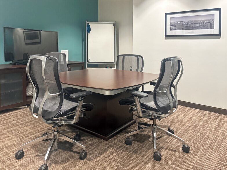 More Photos Of 500 La Terraza Blvd, Escondido Coworking Space