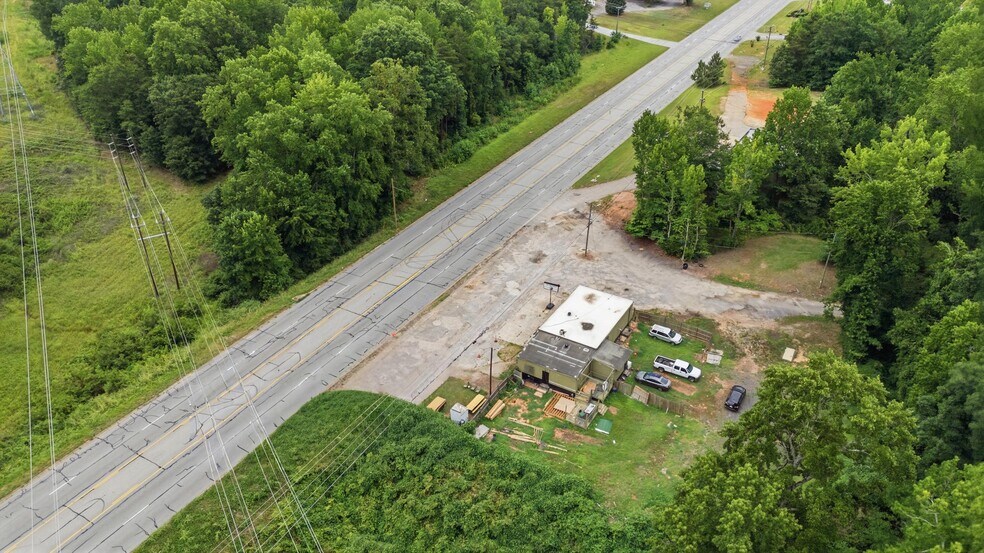More Photos Of 7146 Augusta Rd, Piedmont Industrial For Sale