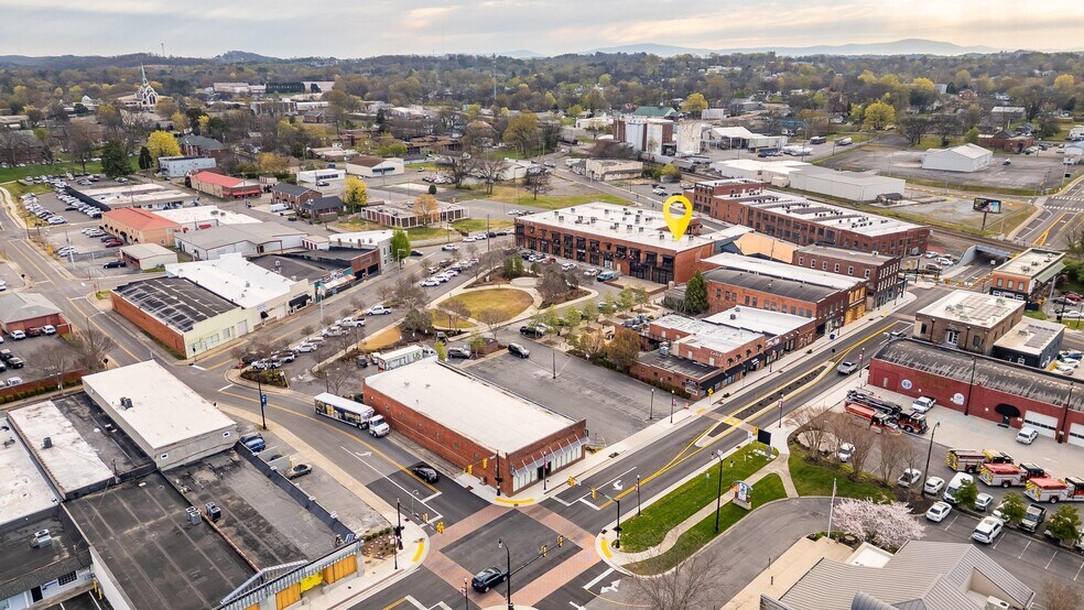 More Photos Of 230 1st St SW, Cleveland Flex For Lease