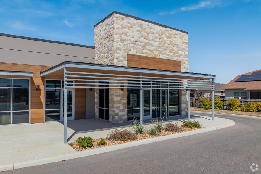 More Photos Of 1347 FM 1103, Cibolo Storefront Retail Office For Lease