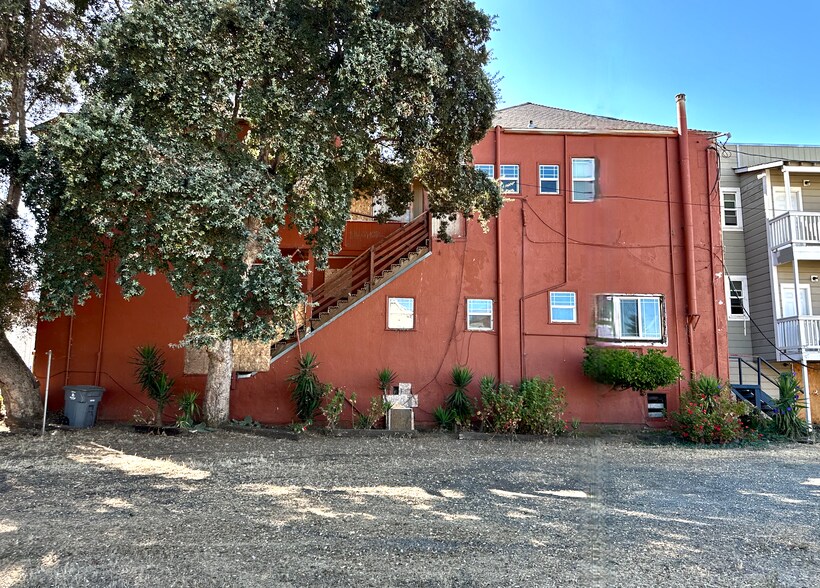 More Photos Of 900-906 Marin St, Vallejo Storefront Retail Residential For Sale