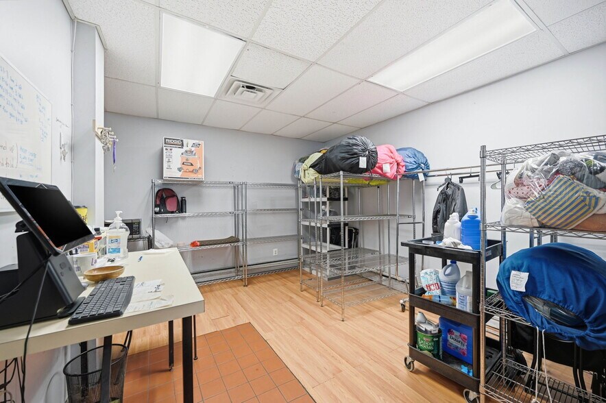 More Photos Of 625-627 Springfield Ave, Newark Storefront For Sale