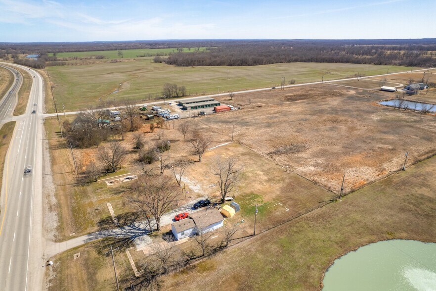 More Photos Of 14620 S 417th East Ave, Coweta Self Storage For Sale