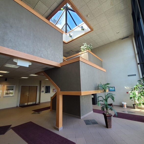 More Photos Of 24610 Detroit Rd, Westlake Office For Sale